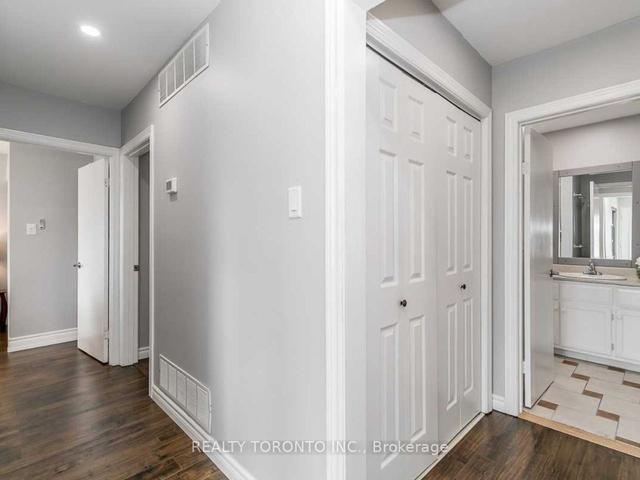 372 Adeline Dr, House detached with 2 bedrooms, 1 bathrooms and 6 parking in Georgina ON | Image 9