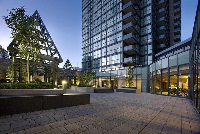 906 - 5162 Yonge St, Condo with 2 bedrooms, 2 bathrooms and 1 parking in Toronto ON | Image 10