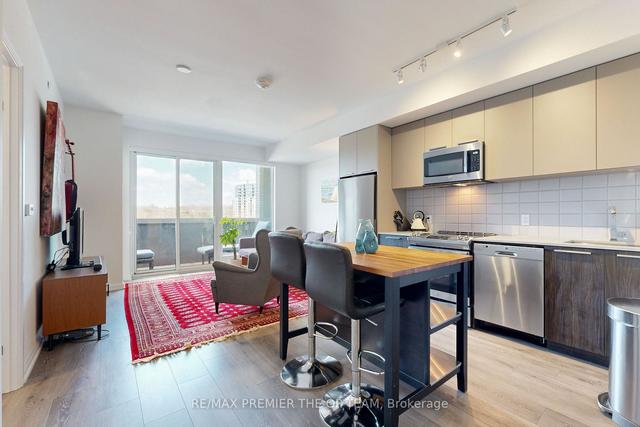 414 - 4208 Dundas St W, Condo with 2 bedrooms, 2 bathrooms and 1 parking in Toronto ON | Image 1
