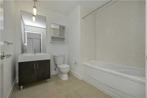s337 - 112 George St, Condo with 2 bedrooms, 2 bathrooms and null parking in Toronto ON | Image 11