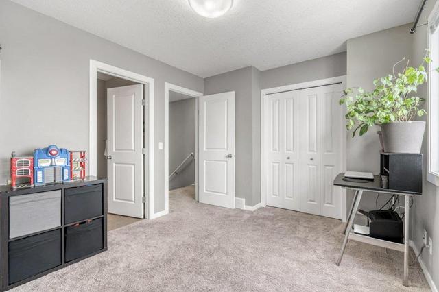 10 New Brighton Point Se, Home with 2 bedrooms, 2 bathrooms and 3 parking in Calgary AB | Image 14
