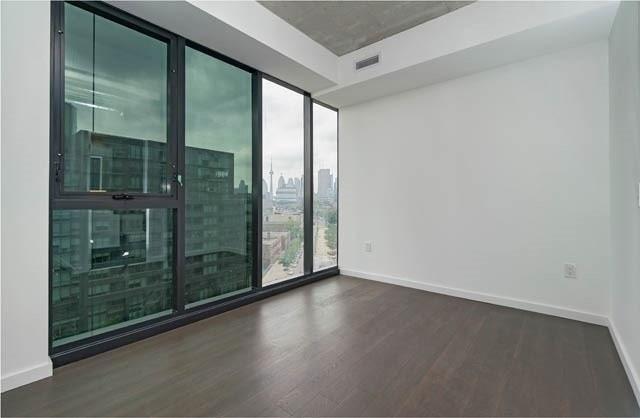 820 - 170 Bayview Ave, Condo with 2 bedrooms, 2 bathrooms and 1 parking in Toronto ON | Image 7