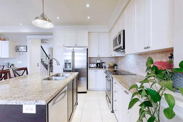 20b Lunness Rd, House semidetached with 4 bedrooms, 4 bathrooms and 3 parking in Toronto ON | Image 39