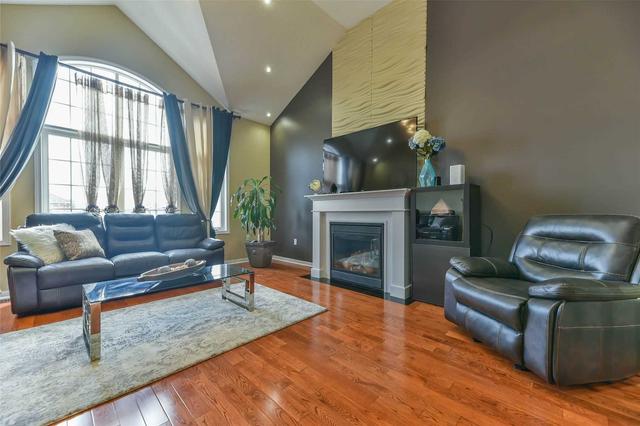 188 Fandango Dr, House detached with 4 bedrooms, 4 bathrooms and 4 parking in Brampton ON | Image 7