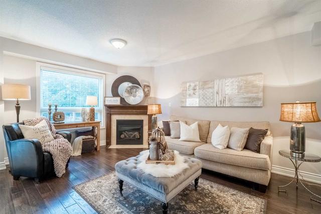 76 Mcmann Cres, House attached with 3 bedrooms, 3 bathrooms and 3 parking in Clarington ON | Image 14