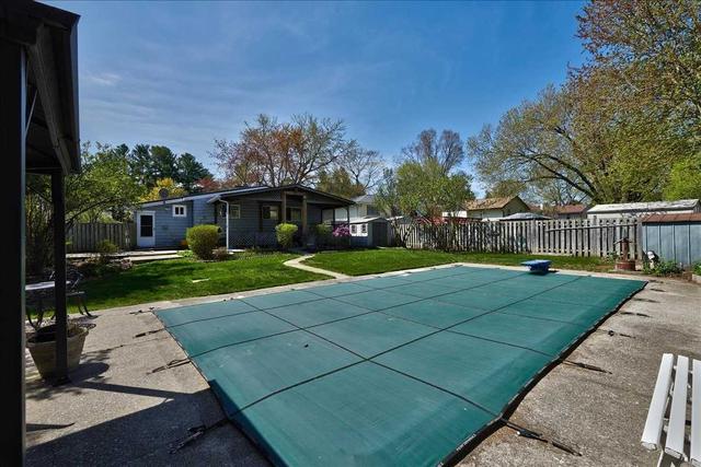 204 Little Ave, House detached with 3 bedrooms, 2 bathrooms and 4 parking in Barrie ON | Image 18