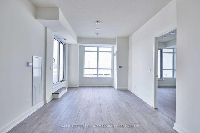 214 - 10 Wilby Cres, Condo with 3 bedrooms, 2 bathrooms and 1 parking in Toronto ON | Image 17
