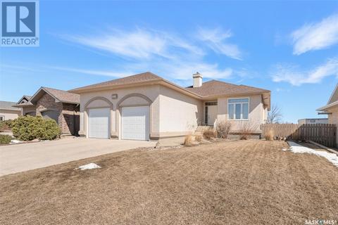 398 Wood Lily Drive, Moose Jaw, SK, S6J1K4 | Card Image