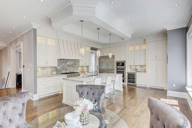 18 Addison Cres, House detached with 4 bedrooms, 6 bathrooms and 6 parking in Toronto ON | Image 8