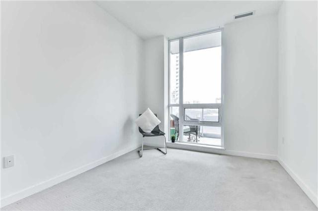 405 - 62 Forest Manor Rd, Condo with 2 bedrooms, 1 bathrooms and 1 parking in Toronto ON | Image 11