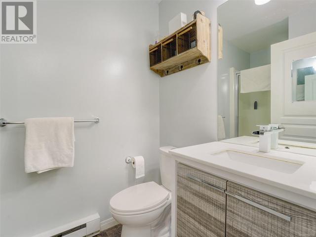 410 - 799 Blackberry Rd, Condo with 2 bedrooms, 2 bathrooms and 1 parking in Saanich BC | Image 21
