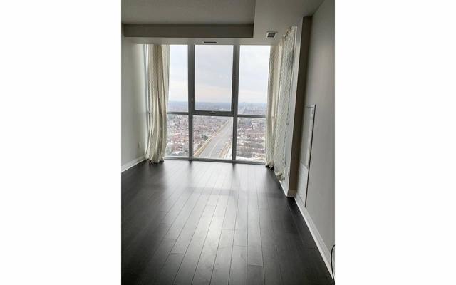 2406 - 75 Eglinton Ave W, Condo with 1 bedrooms, 1 bathrooms and 1 parking in Mississauga ON | Image 8