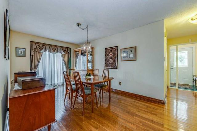 97 Belinda Sq, House detached with 3 bedrooms, 3 bathrooms and 4 parking in Toronto ON | Image 15