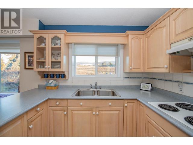3975 Todd Road, House detached with 4 bedrooms, 2 bathrooms and 10 parking in Kelowna BC | Image 11