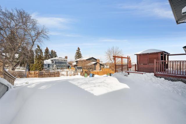 576 Parkridge Drive Se, House detached with 5 bedrooms, 3 bathrooms and 4 parking in Calgary AB | Image 46