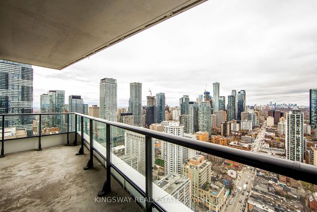 4206 - 85 Wood St, Condo with 2 bedrooms, 1 bathrooms and 0 parking in Toronto ON | Image 17