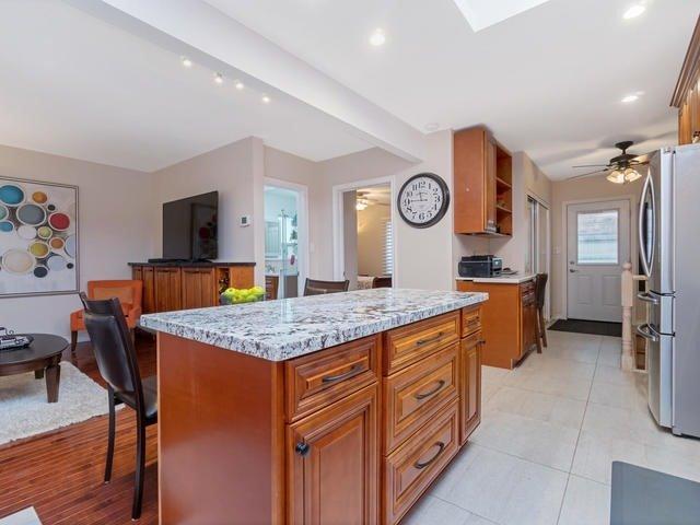 1335 Haig Blvd, House detached with 2 bedrooms, 3 bathrooms and 8 parking in Mississauga ON | Image 7