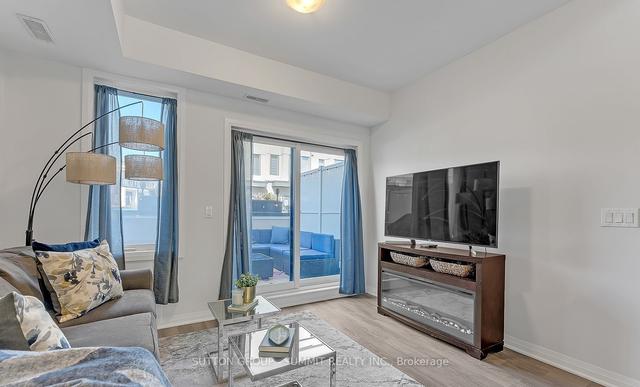 8 Thomas Mulholland Dr, House attached with 3 bedrooms, 3 bathrooms and 1 parking in Toronto ON | Image 13
