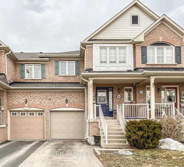106 Burgess Cres, House attached with 3 bedrooms, 4 bathrooms and 3 parking in Newmarket ON | Image 1