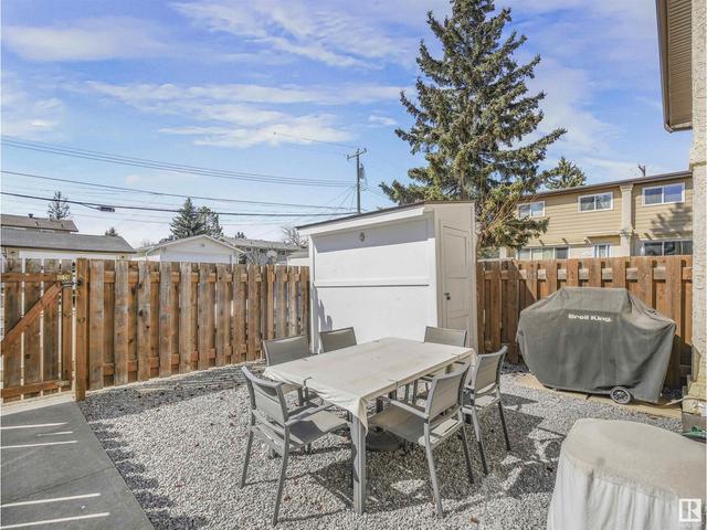 5126 106a St Nw, House attached with 3 bedrooms, 1 bathrooms and null parking in Edmonton AB | Image 3