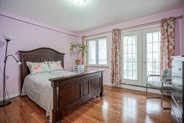 17 Tedder St, House detached with 4 bedrooms, 5 bathrooms and 4 parking in Toronto ON | Image 11