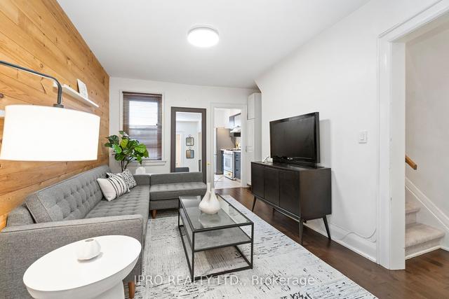 524 Lauder Ave, House semidetached with 3 bedrooms, 2 bathrooms and 2 parking in Toronto ON | Image 4