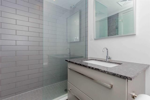 1220 - 160 Flemington Rd, Condo with 2 bedrooms, 2 bathrooms and 1 parking in Toronto ON | Image 14