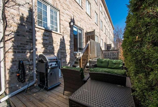37 Mcbride Lane, Townhouse with 3 bedrooms, 3 bathrooms and 2 parking in Toronto ON | Image 29