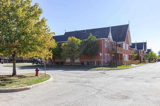 302 - 4140 Foxwood Dr, Townhouse with 2 bedrooms, 2 bathrooms and 1 parking in Burlington ON | Image 22