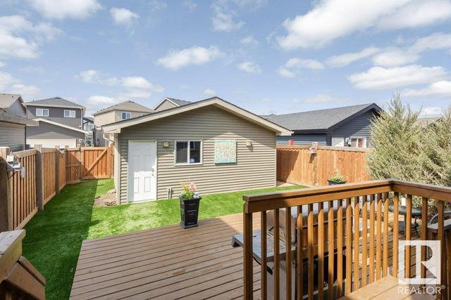 8184 224 St Nw, House detached with 3 bedrooms, 2 bathrooms and 2 parking in Edmonton AB | Image 39