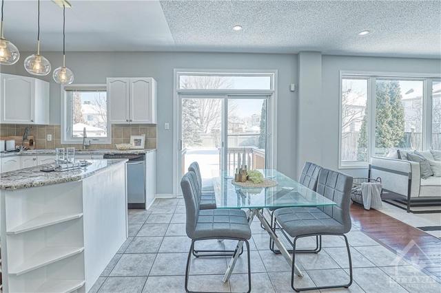 40 Shawglen Way, House detached with 4 bedrooms, 4 bathrooms and 6 parking in Ottawa ON | Image 15