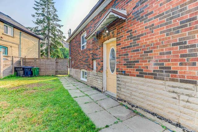 lower - 2 Bryant Ave, House detached with 2 bedrooms, 1 bathrooms and 0 parking in Toronto ON | Image 11