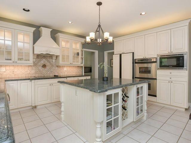 49 Giles Rd, House detached with 4 bedrooms, 4 bathrooms and 6 parking in Caledon ON | Image 3
