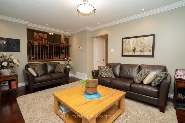 3988 Taffey Cres, House detached with 3 bedrooms, 3 bathrooms and 3 parking in Mississauga ON | Image 27