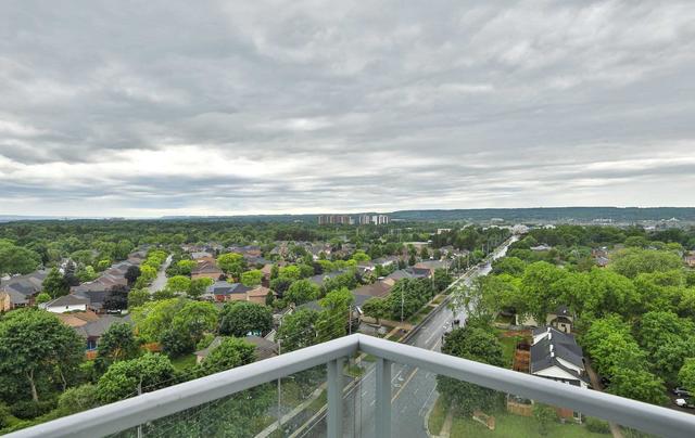 1203 - 551 Maple Ave, Condo with 3 bedrooms, 2 bathrooms and 2 parking in Burlington ON | Image 15