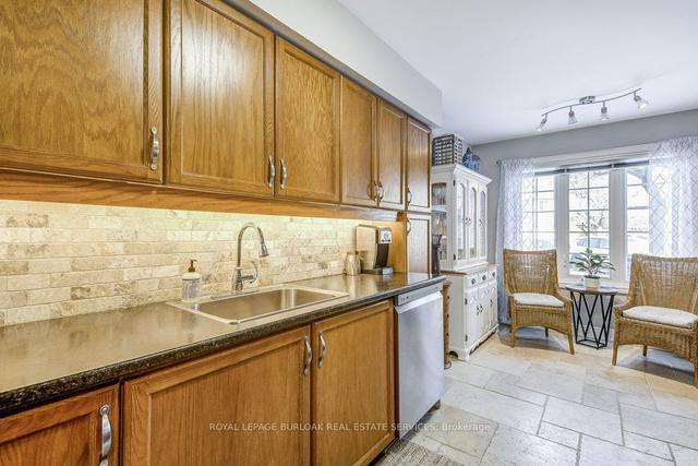109 - 2110 Cleaver Ave, Townhouse with 2 bedrooms, 1 bathrooms and 2 parking in Burlington ON | Image 21