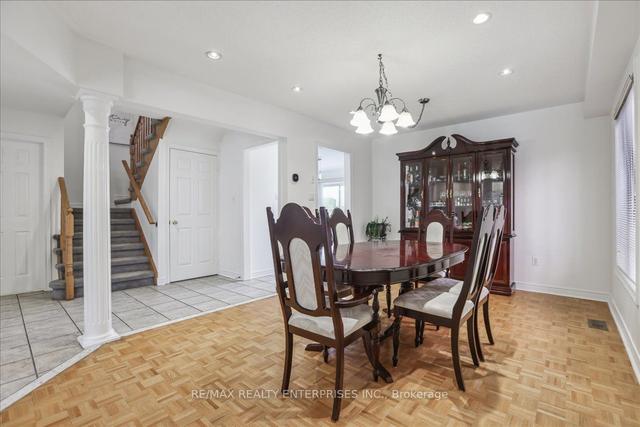 5372 Hollypoint Ave, House detached with 4 bedrooms, 3 bathrooms and 6 parking in Mississauga ON | Image 24