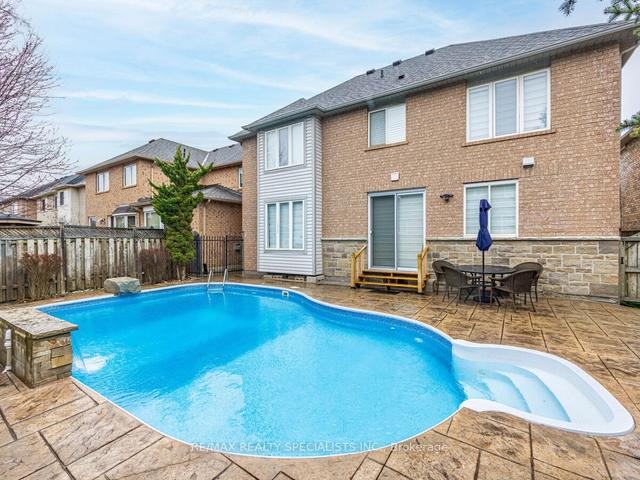 1405 Thorncrest Cres, House detached with 3 bedrooms, 4 bathrooms and 4 parking in Oakville ON | Image 35