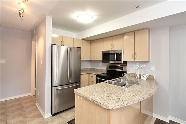 351 - 312 John St, Townhouse with 2 bedrooms, 2 bathrooms and 1 parking in Markham ON | Image 4