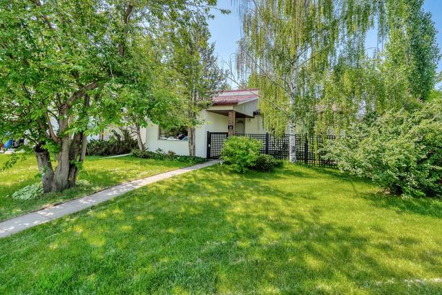 35 Deerfield Place Se, House detached with 3 bedrooms, 2 bathrooms and 2 parking in Calgary AB | Image 4