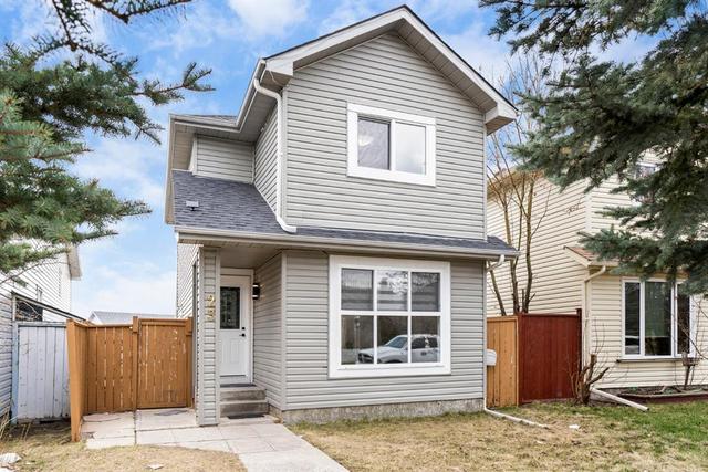 23 Martinview Road Ne, House detached with 4 bedrooms, 1 bathrooms and 2 parking in Calgary AB | Card Image