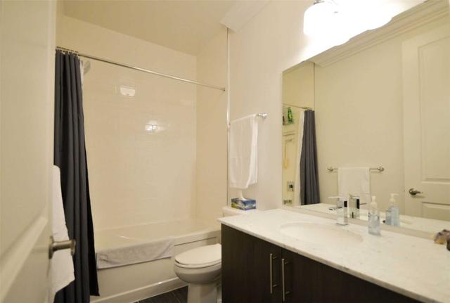ph708 - 15277 Yonge St, Condo with 2 bedrooms, 2 bathrooms and 1 parking in Aurora ON | Image 7