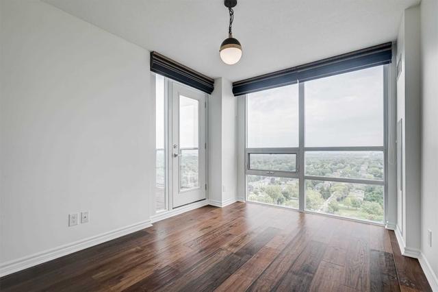 ph 220 - 35 Hollywood Ave E, Condo with 2 bedrooms, 2 bathrooms and 1 parking in Toronto ON | Image 19