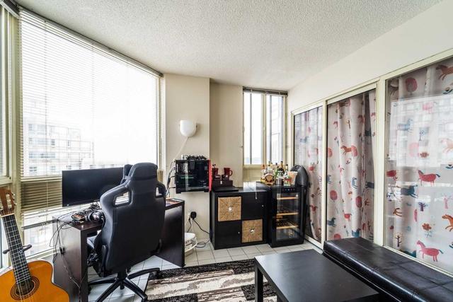 B1601 - 3231 Eglinton Ave E, Condo with 2 bedrooms, 2 bathrooms and 1 parking in Toronto ON | Image 8
