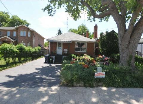263 John St, House detached with 3 bedrooms, 2 bathrooms and 6 parking in Toronto ON | Image 1