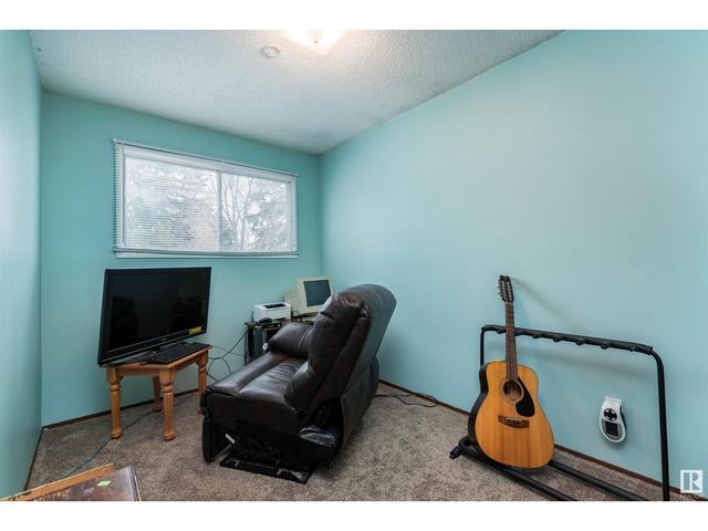 2610 145a Av Nw, House detached with 3 bedrooms, 1 bathrooms and null parking in Edmonton AB | Image 13