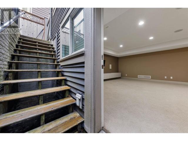 1485 Southview Street, House detached with 5 bedrooms, 4 bathrooms and 4 parking in Coquitlam BC | Image 30