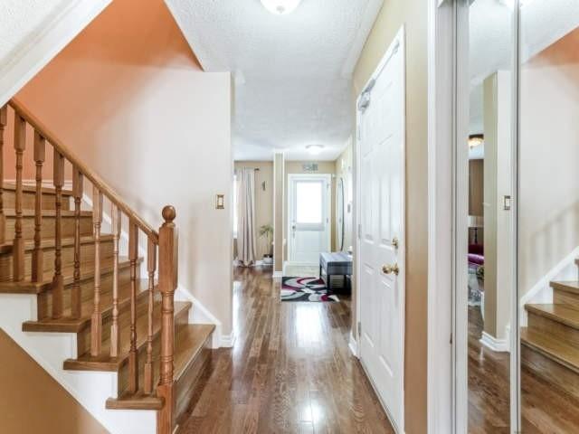 81 Tianalee Cres, House attached with 3 bedrooms, 3 bathrooms and 3 parking in Brampton ON | Image 28