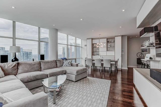 4309 - 10 Navy Wharf Crt, Condo with 2 bedrooms, 3 bathrooms and 1 parking in Toronto ON | Image 8