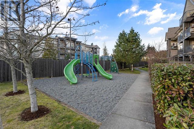 201 - 2117 Meredith Rd, Condo with 1 bedrooms, 2 bathrooms and 1 parking in Nanaimo BC | Image 18